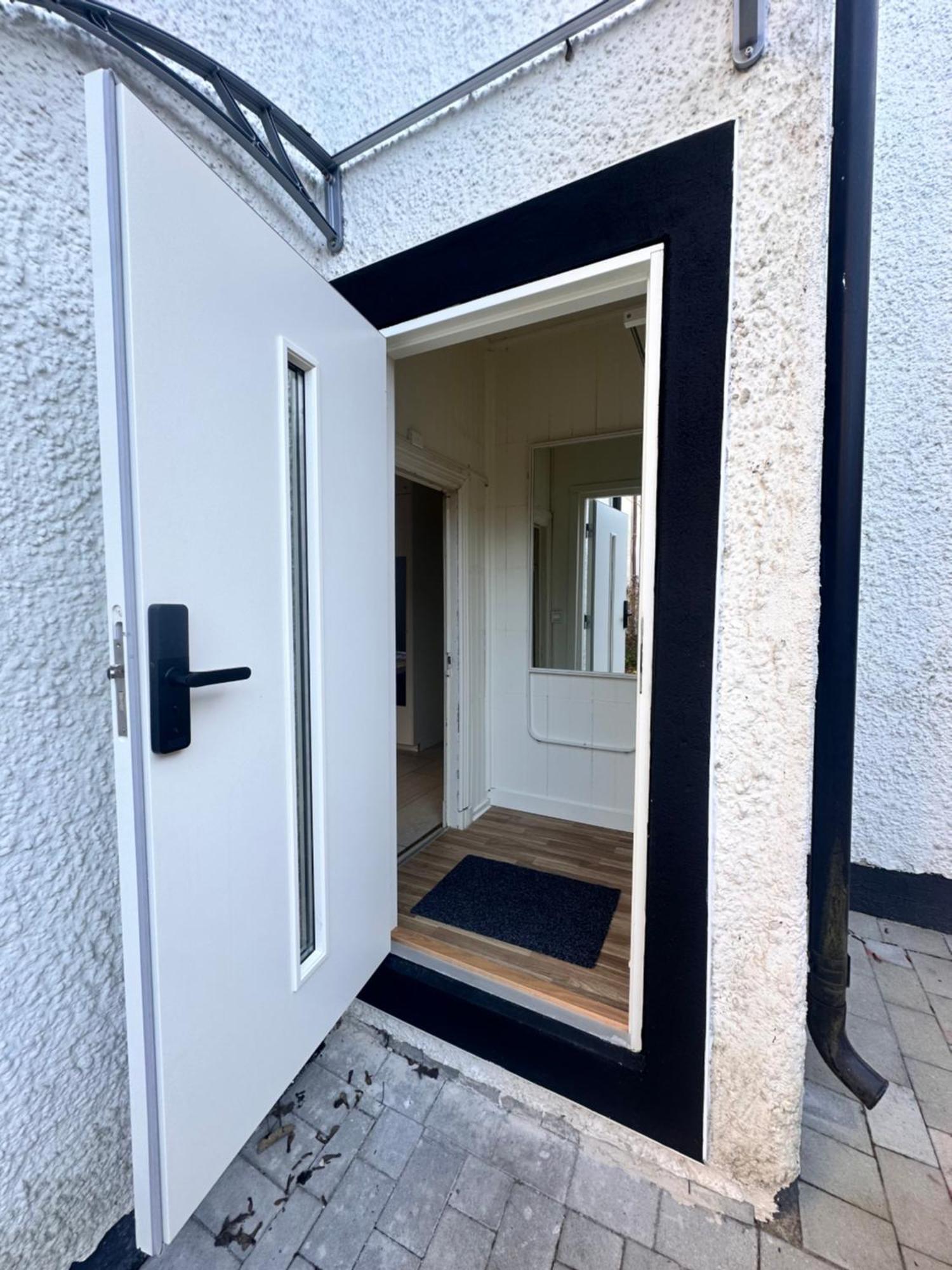Luxury 2 Rooms Residence At The Heart Of Boras Exterior photo